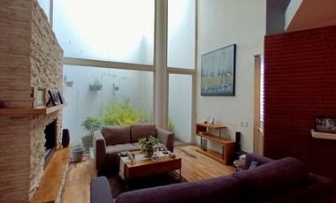 Casa en venta con buena ubicación