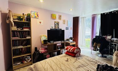 Casa en venta con buena ubicación