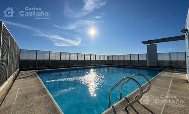 Moderno depto.2 amb. Amplios balcones c/ Vista.Cochera fija 2 autos. Edificio c/piscina, sum y seguridad, sobre Av. Maipú.