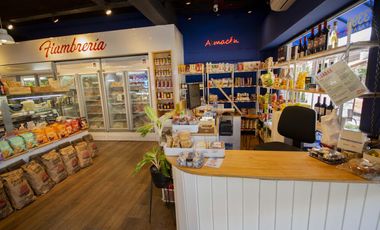 PH más 6 locales en venta en Martínez