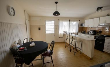 PH más 6 locales en venta en Martínez