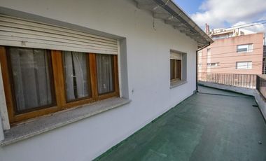 PH más 6 locales en venta en Martínez