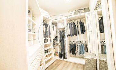 Exclusiva casa en Venta con acabados premium en Condado de Sayavedra