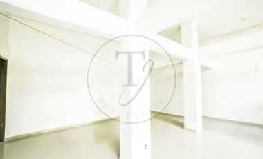 Exclusiva casa en Venta con acabados premium en Condado de Sayavedra