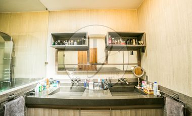 Exclusiva casa en Venta con acabados premium en Condado de Sayavedra