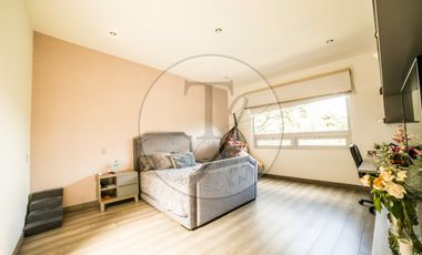 Exclusiva casa en Venta con acabados premium en Condado de Sayavedra