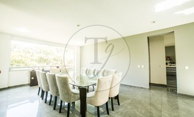 Exclusiva casa en Venta con acabados premium en Condado de Sayavedra