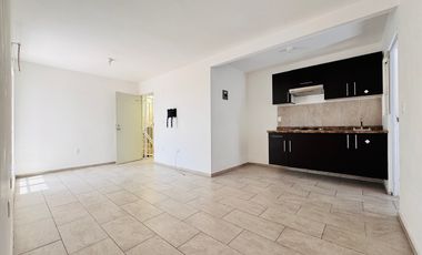 Renta departamento villas del refugio