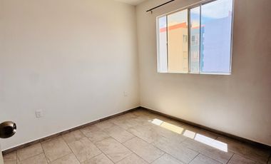 Renta departamento villas del refugio