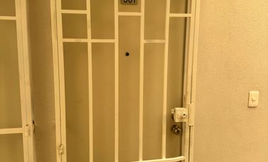 Renta departamento villas del refugio