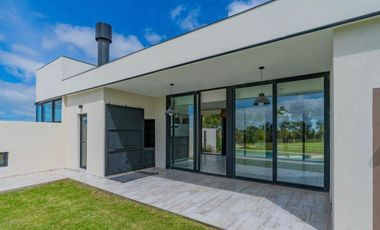 Casa en venta en Mar del Plata Barracas de san benito