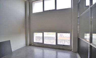 Oficinas en alquiler en Beccar - Centro Uruguay Norte -  6 cocheras