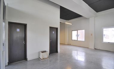 Oficinas en alquiler en Beccar - Centro Uruguay Norte -  6 cocheras