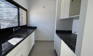 Duplex alquiler 2 dormitorios 1 baño con patio San Ignacio Village