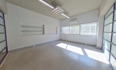 Alquiler Edificio Comercial Depósito oficinas Galpón polo audiovisual productoras Palermo