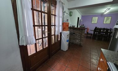 Casa en  venta en Longchamps