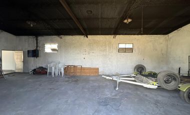 Quincho con galpón en Aldao