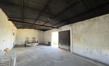 Quincho con galpón en Aldao