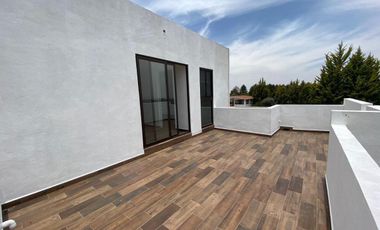 Casa en Venta o Renta con ampliación,  4 recamaras en Vista Bosques