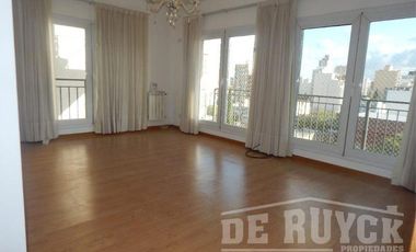 Semipiso en Venta en Quilmes Centro