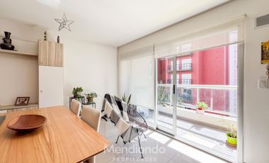 Depto 2 amb al frente con Balcón   Cochera muy amplia y baulera Zona Aldrey