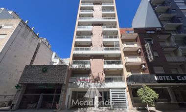 Depto 2 amb al frente con Balcón   Cochera muy amplia y baulera Zona Aldrey