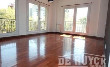 Semipiso en Venta en Quilmes Este