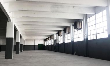 Parque Industrial - Galpón -  1370 m2 cubiertos - Alquiler - Quilmes