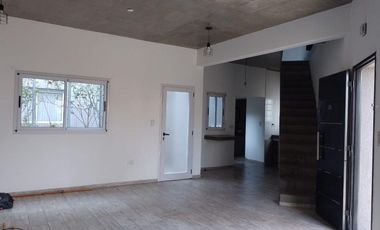 Departamento en  Turdera