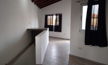 Departamento en  Turdera