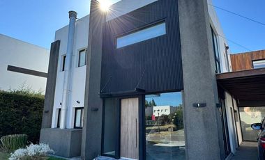 Casa en venta Altos de Hudson II