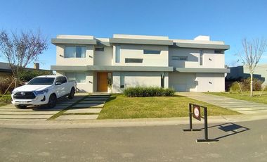 VENTA, CASA, SAN MATIAS, AREA 4, LOTE AL 900