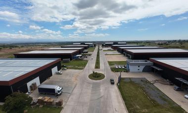 Alquiler de galpón  de 600m2 en Cordoba Capital Polo 52
