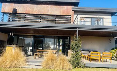 Alquiler Anual Pilar La Emilia