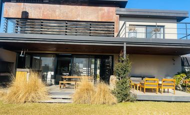 Alquiler Anual Pilar La Emilia