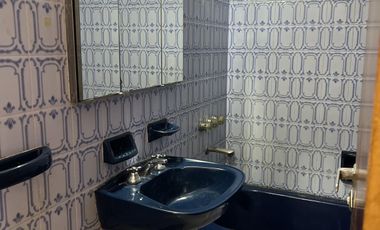 Departamento de categoria, 4 ambientes con cochera en Lomas de Zamora Oeste