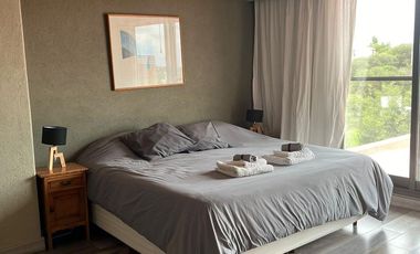 Casa en Alquiler Temporal, 3 Dormitorios,Q2