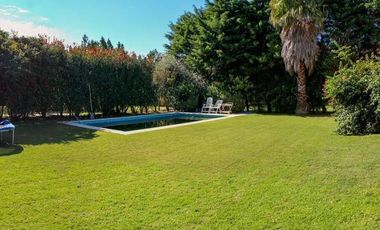 Increible casa Country “Los Alamos” Ibarlucea