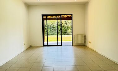 Increible casa Country “Los Alamos” Ibarlucea