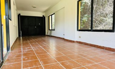 Increible casa Country “Los Alamos” Ibarlucea