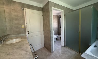 Increible casa Country “Los Alamos” Ibarlucea