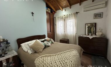 Venta PH  3 ambientes con patio en Sarandi