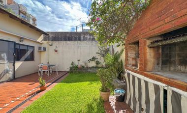 PH en venta en Lanús Este 3 ambientes con patio Apto Crédito