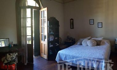 Chalet en Venta en Quilmes Centro