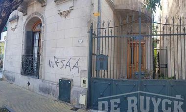 Chalet en Venta en Quilmes Centro