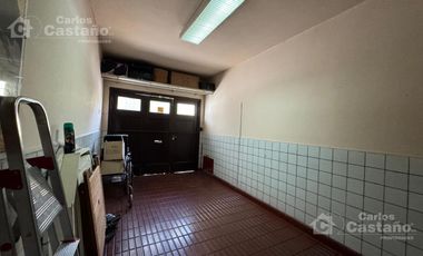 Casa 3 Amb. con Jardín y Garaje