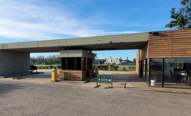 Terreno en  Haras de Funes 1012 m2