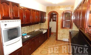 Chalet en Venta en Quilmes Residencial