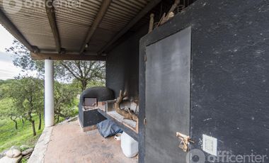 Casa en Venta en la Granja 300 M2 con Pileta