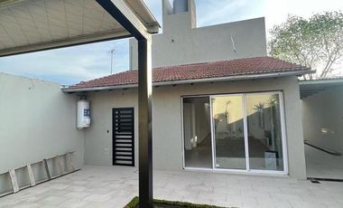 Casa - Ministro Rivadavia